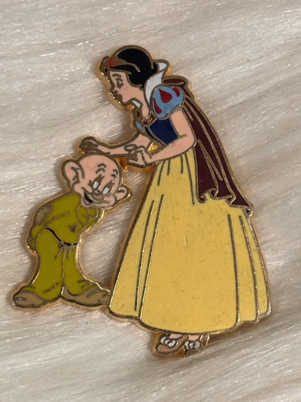Disney Snow White & Dopey Vintage Pin